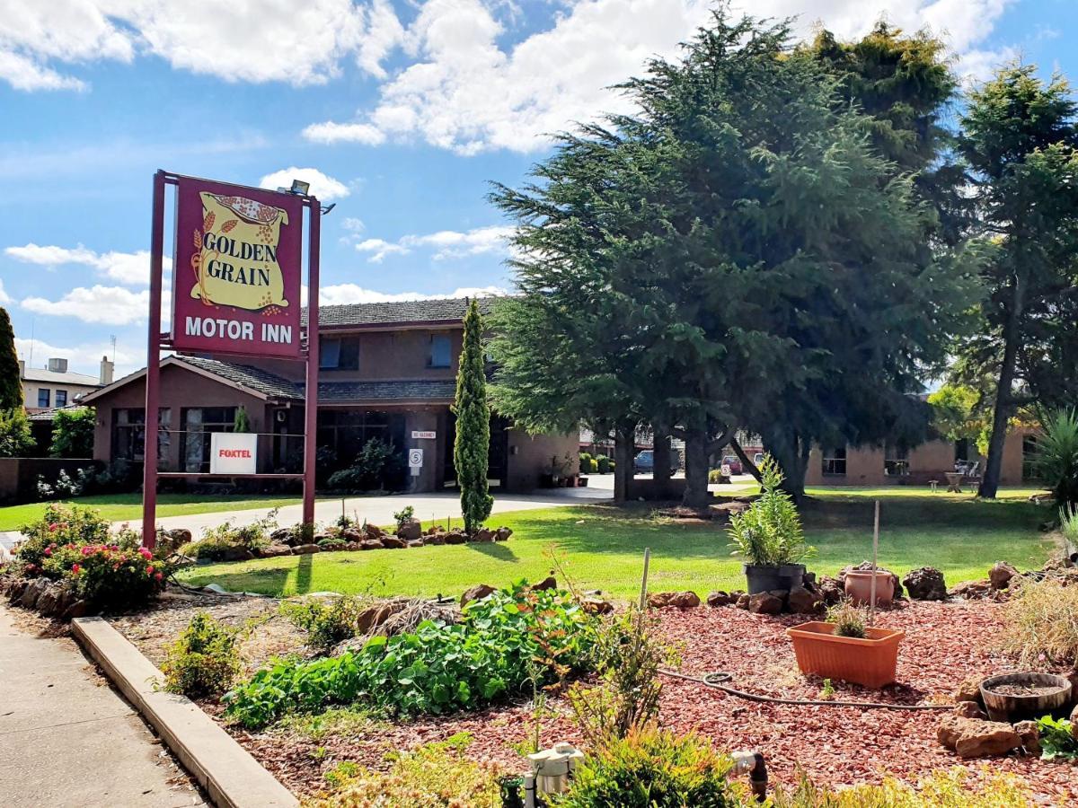 Golden Grain Motor Inn Horsham Exterior photo